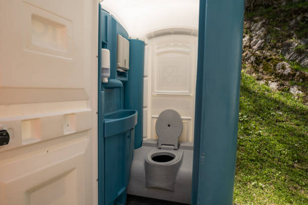 Portable Toilet Options We Offer in Menifee, CA